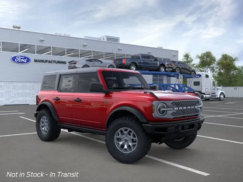 2025 Ford Bronco | Photo 7 of 25