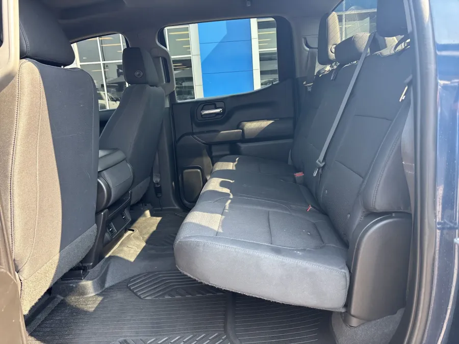 2020 Chevrolet Silverado 1500 Custom | Photo 8 of 18