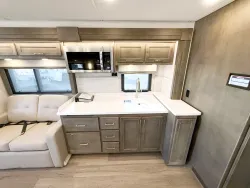 2026 Renegade Verona 40VTS | Thumbnail Photo 11 of 31