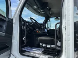 2022 Western Star 49X | Thumbnail Photo 8 of 15