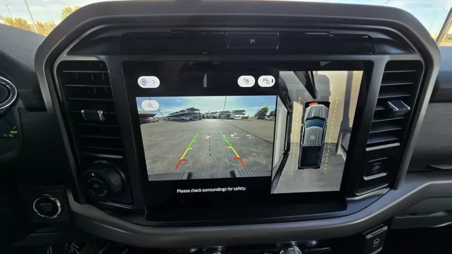 2025 Ford F-150 | Photo 34 of 42