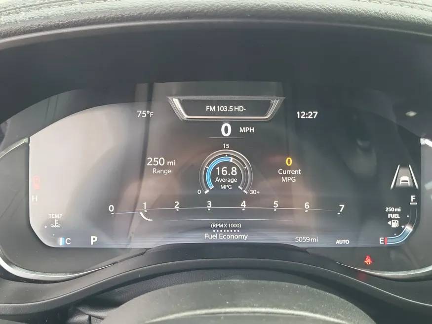 2025 RAM 1500 Laramie | Photo 11 of 26