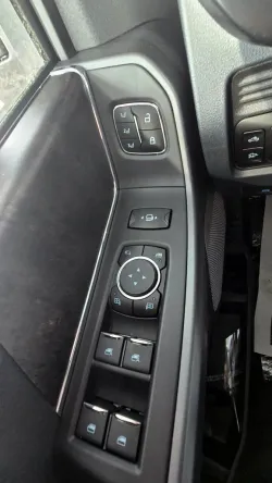 2026 Ford Super Duty F-250 | Thumbnail Photo 21 of 39