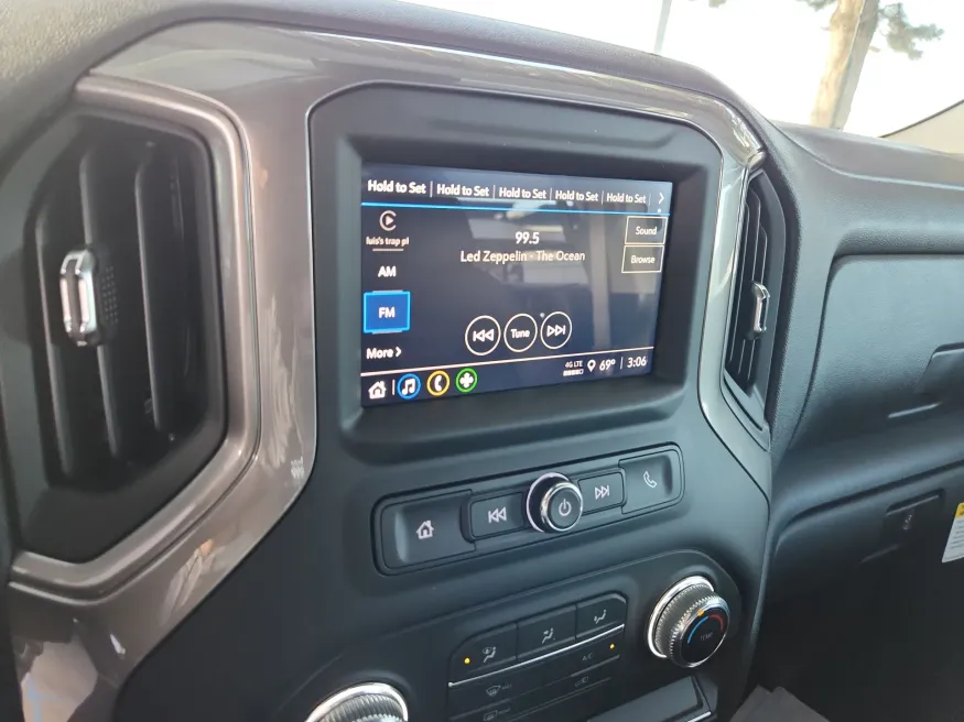 2026 GMC Sierra 2500HD Pro | Photo 2 of 30