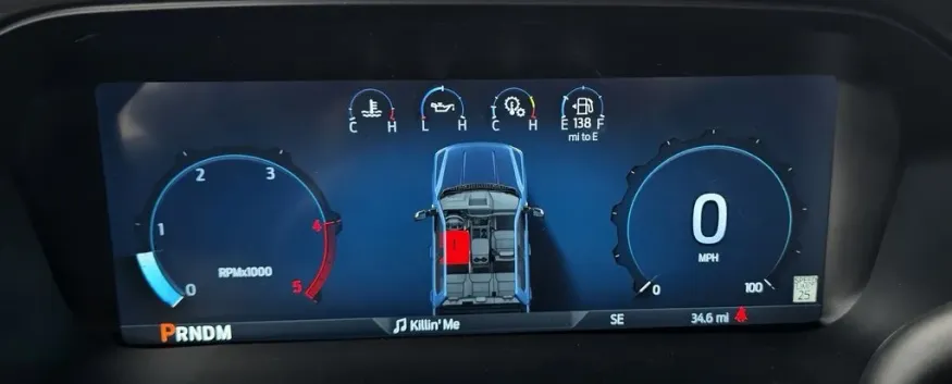 2026 Ford Super Duty F-350 | Photo 22 of 36