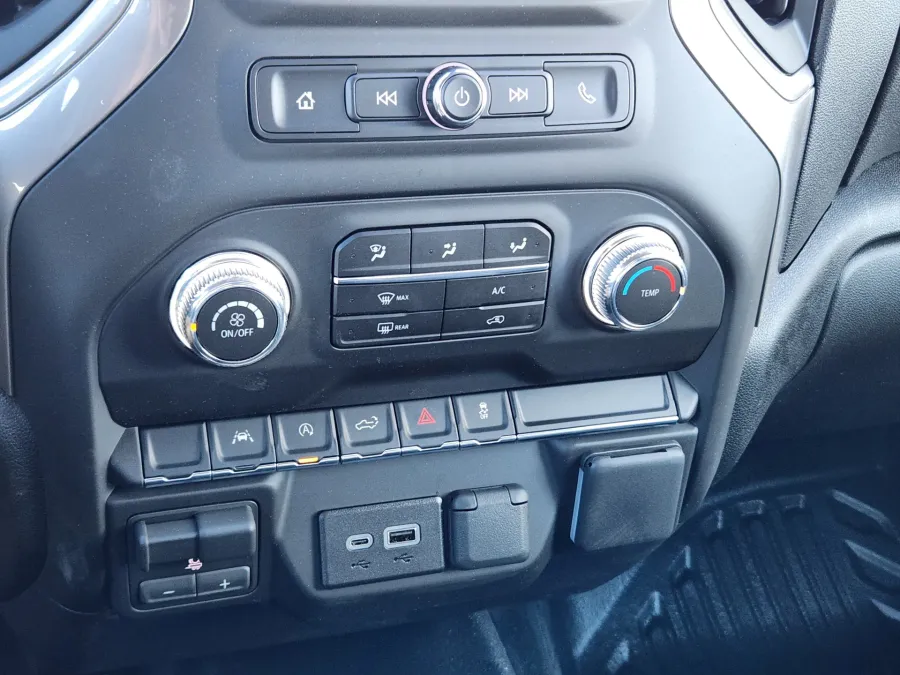 2026 GMC Sierra 1500 Pro | Photo 11 of 20