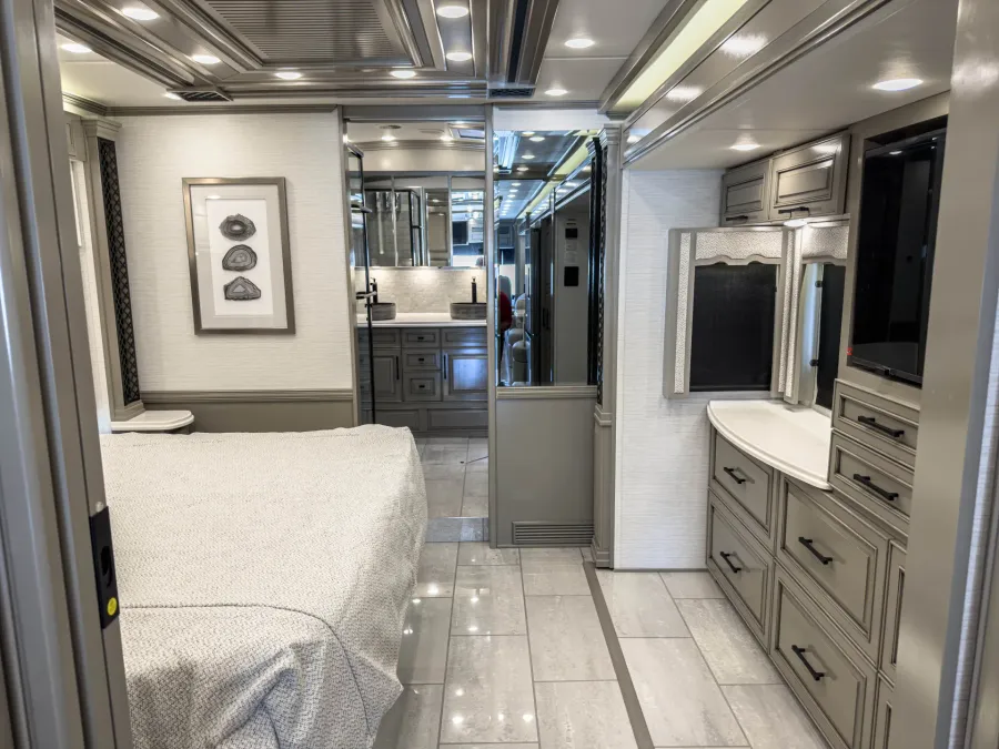 2027 Newmar London Aire 4569 | Photo 22 of 45