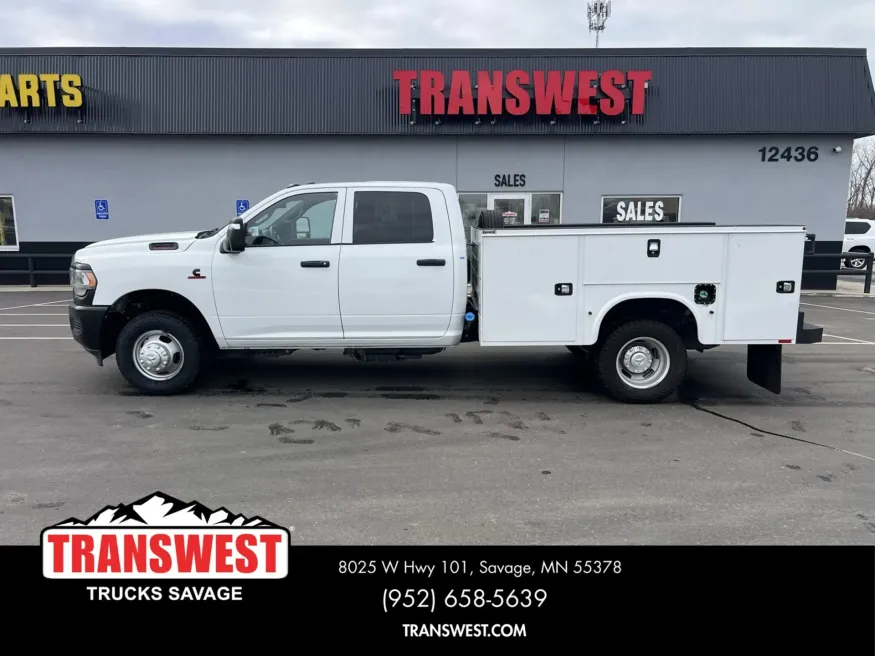 2024 RAM 3500 | Photo 8 of 19