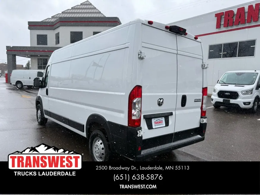 2023 RAM ProMaster 2500 High Roof | Photo 2 of 20