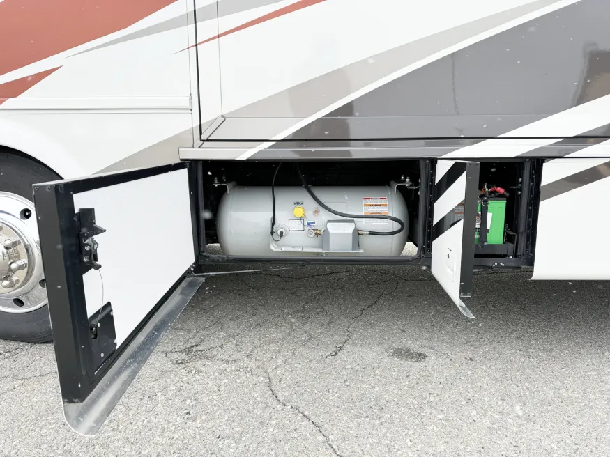 2022 Newmar Bay Star 3626 | Photo 31 of 30