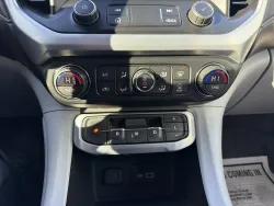 2021 GMC Acadia SLT | Thumbnail Photo 20 of 24