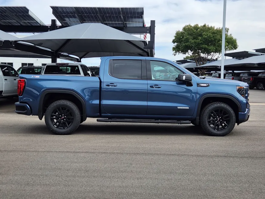 2026 GMC Sierra 1500 Elevation | Photo 1 of 30