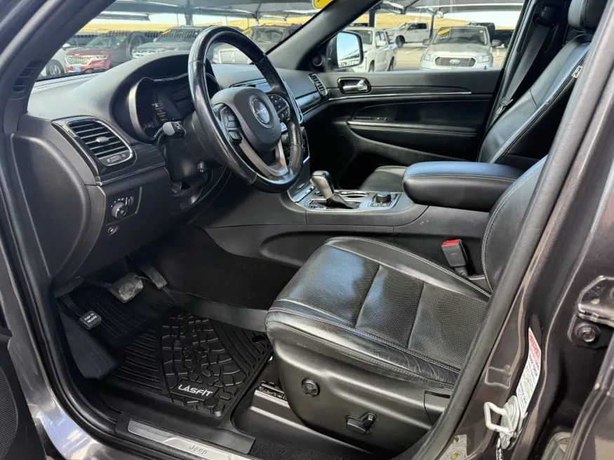 2021 Jeep Grand Cherokee 80th Anniversary | Photo 11 of 17