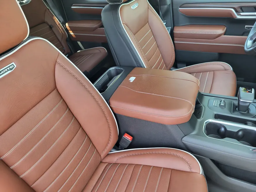 2026 GMC Sierra 1500 Denali Ultimate | Photo 12 of 26
