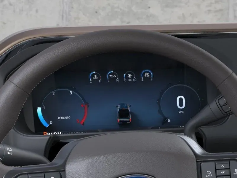 2026 Ford Super Duty F-350 | Photo 9 of 18