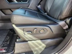 2026 GMC Sierra 2500HD Denali | Thumbnail Photo 9 of 31