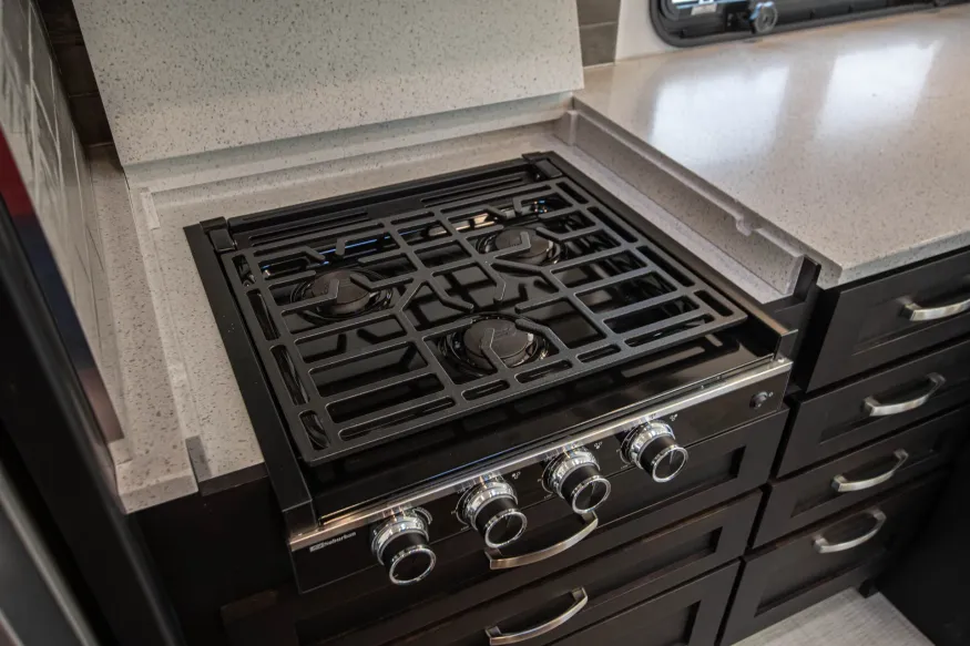 2026 Newmar Bay Star 3225 | Photo 14 of 19