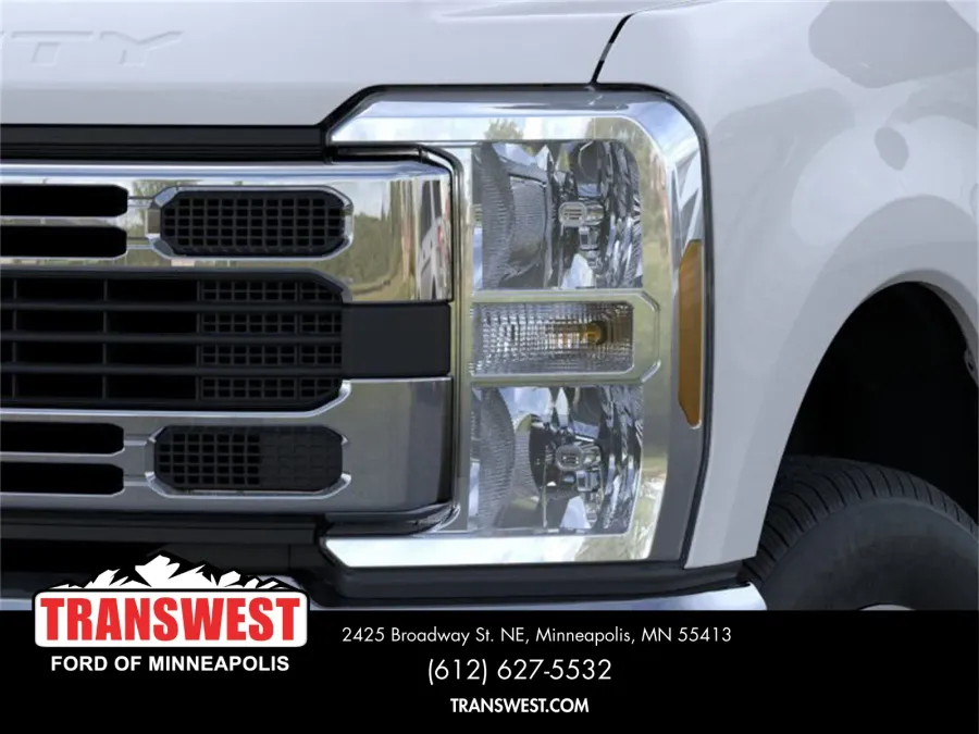 2026 Ford Super Duty F-350 XLT | Photo 18 of 22