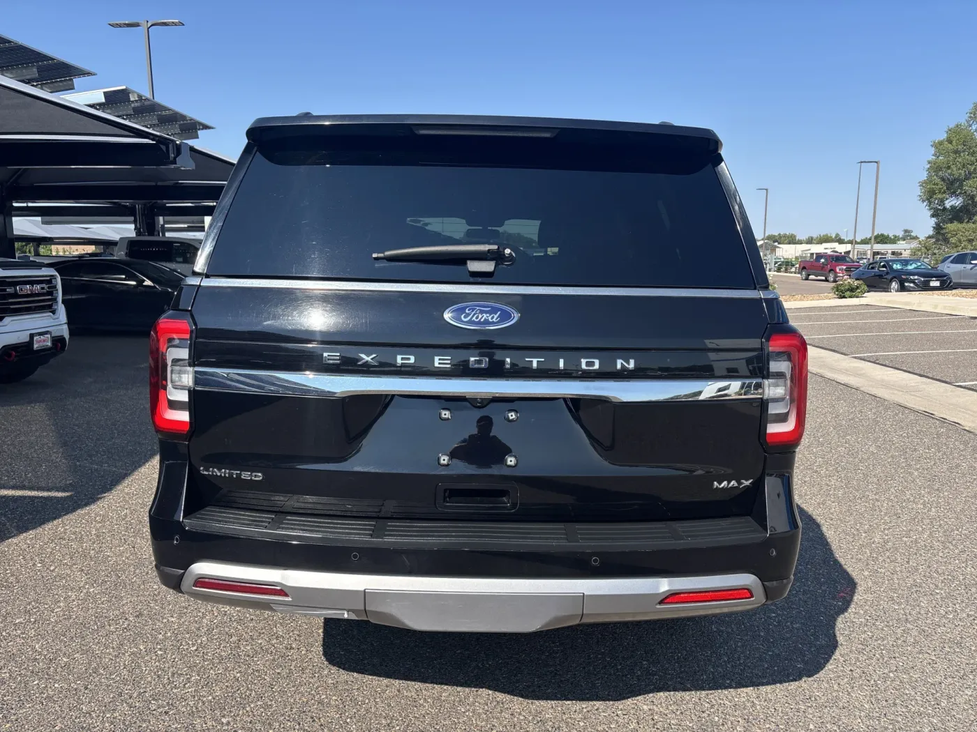 2023 Ford Expedition Max Limited | Photo 3 of 24