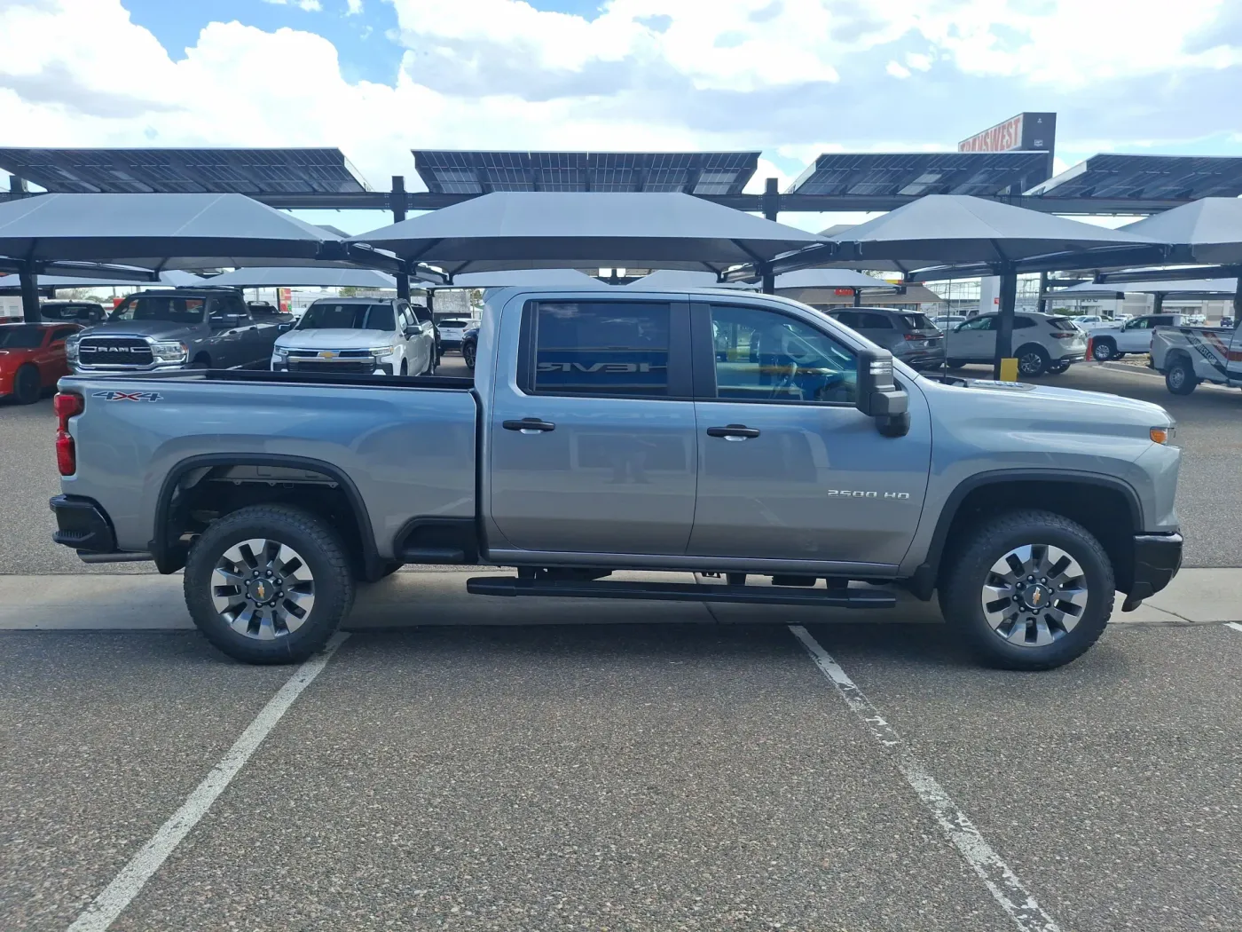 2026 Chevrolet Silverado 2500HD Custom | Photo 5 of 17