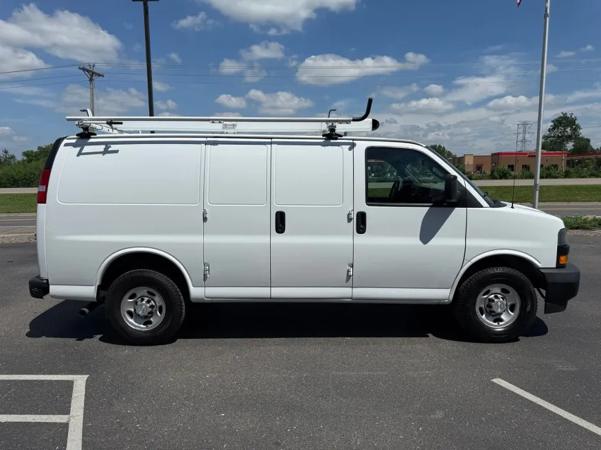 2020 Chevrolet Express 2500 Work Van | Photo 16 of 23
