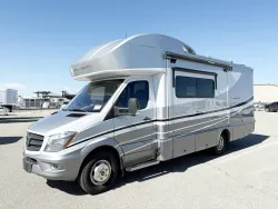 2019 Winnebago Navion 24J | Thumbnail Photo 24 of 24