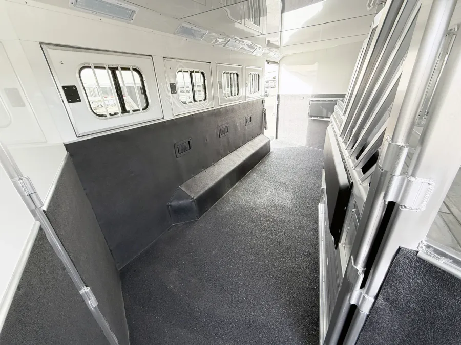 2026 Cimarron Norstar 5HLQ | Photo 24 of 27