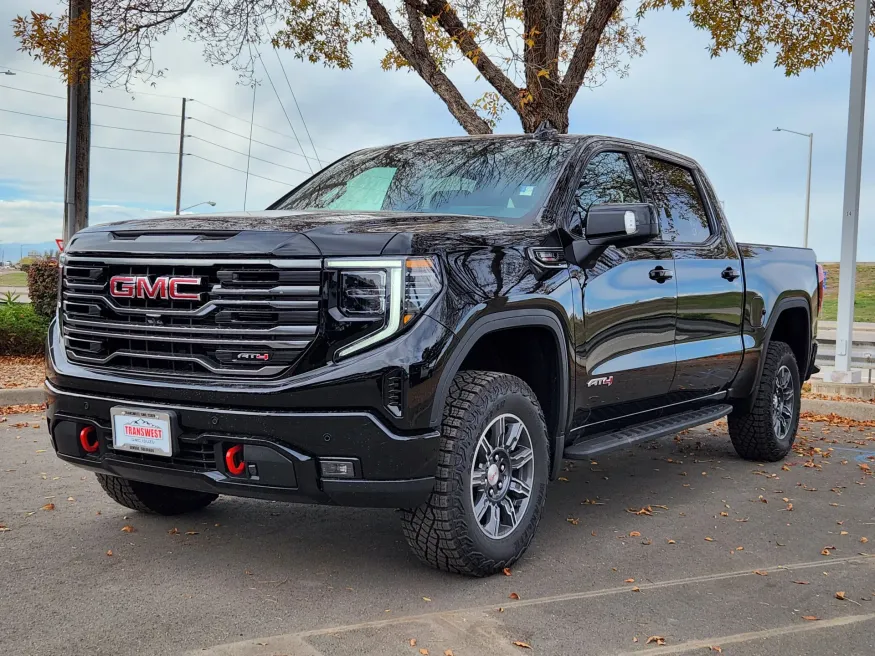 2026 GMC Sierra 1500 AT4 | Photo 3 of 31