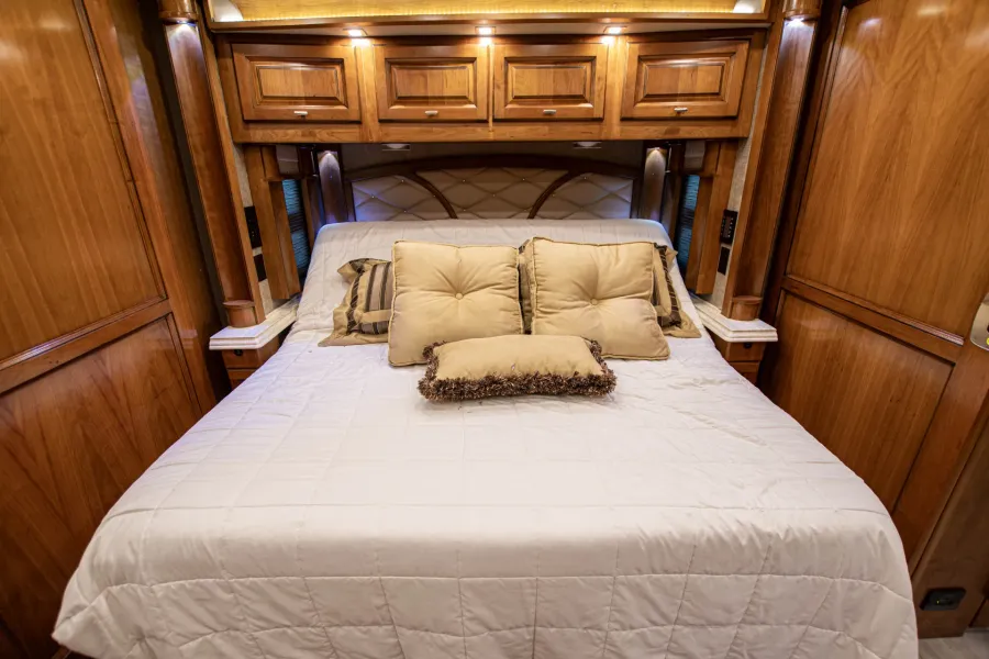 2018 Tiffin Allegro Bus 45OPP | Photo 26 of 33