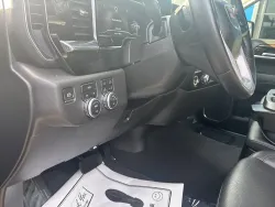 2024 GMC Sierra 1500 SLT | Thumbnail Photo 11 of 18