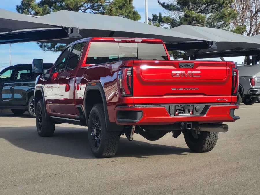 2026 GMC Sierra 2500HD AT4 | Photo 4 of 25