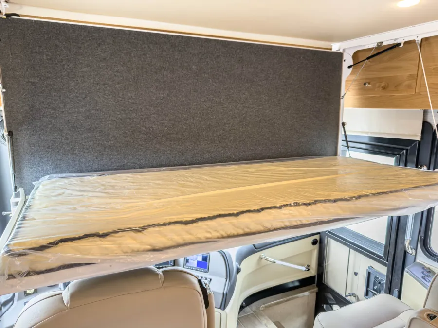 2022 Tiffin Allegro Red 33AA | Photo 15 of 40