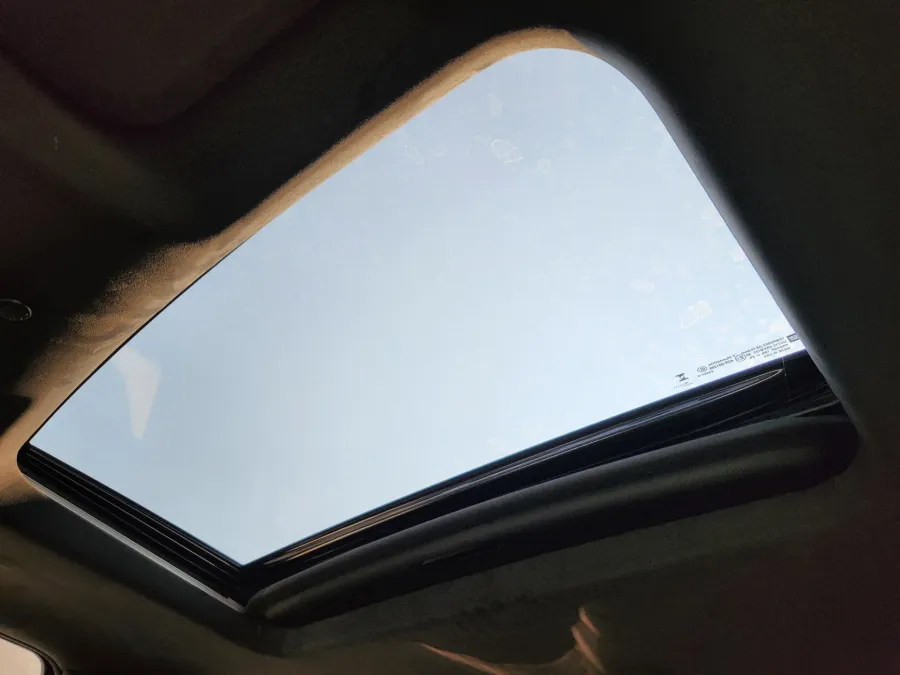 2025 GMC Sierra 3500HD Denali Ultimate | Photo 31 of 32