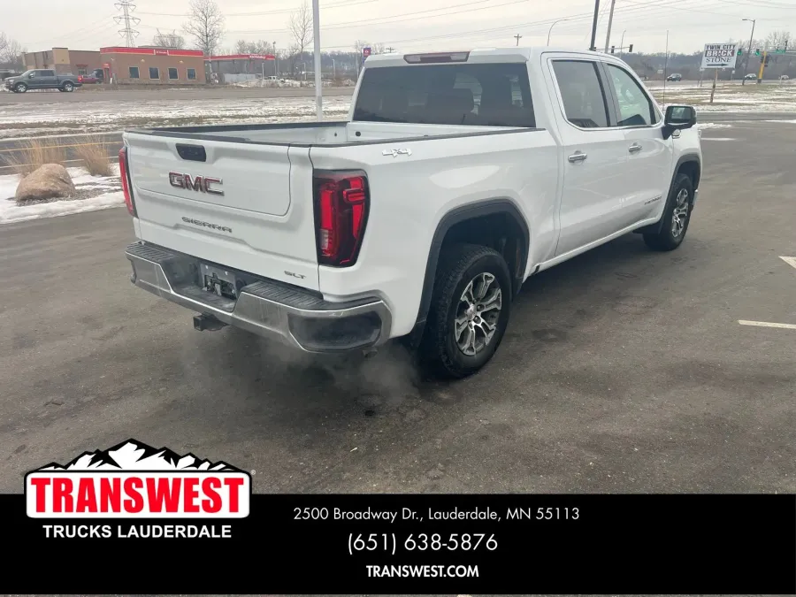 2025 GMC Sierra 1500 SLT | Photo 5 of 16