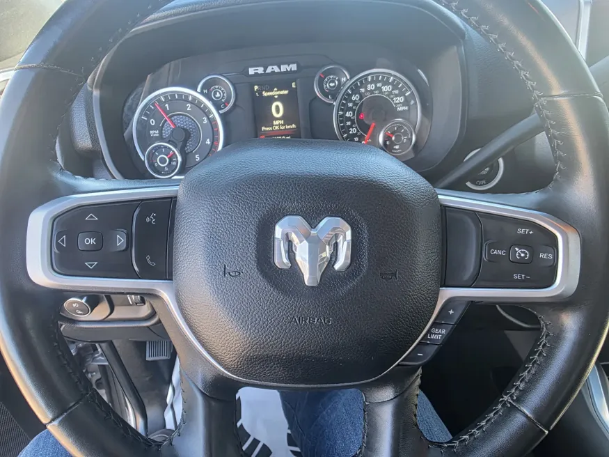 2024 RAM 2500 Big Horn | Photo 17 of 22