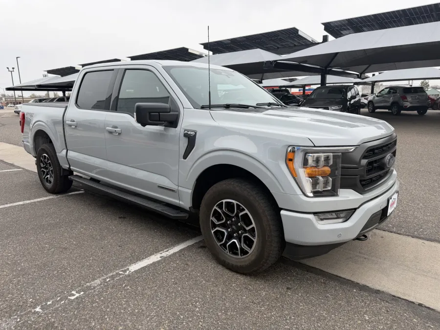 2023 Ford F-150 XL | Photo 6 of 10