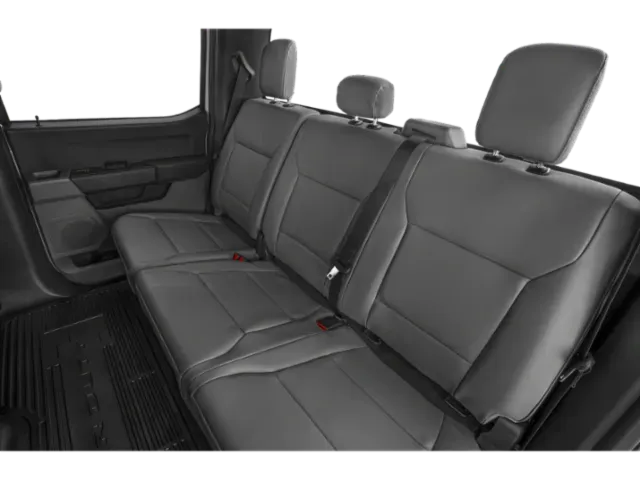 2026 Ford Super Duty F-250 | Photo 16 of 21