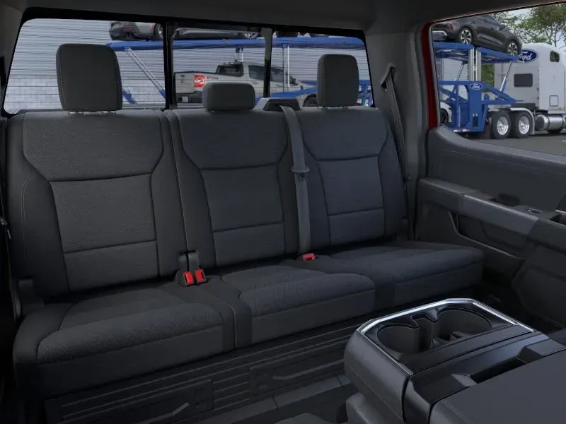 2025 Ford F-150 | Photo 11 of 22