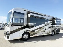 2022 Newmar New Aire 3543 | Thumbnail Photo 22 of 31