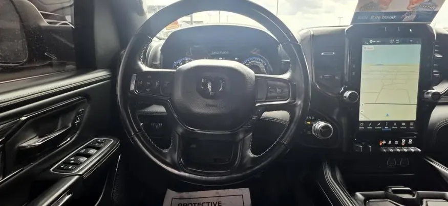 2022 RAM 1500 | Photo 17 of 35