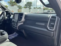 2024 RAM 2500 Big Horn | Thumbnail Photo 7 of 21