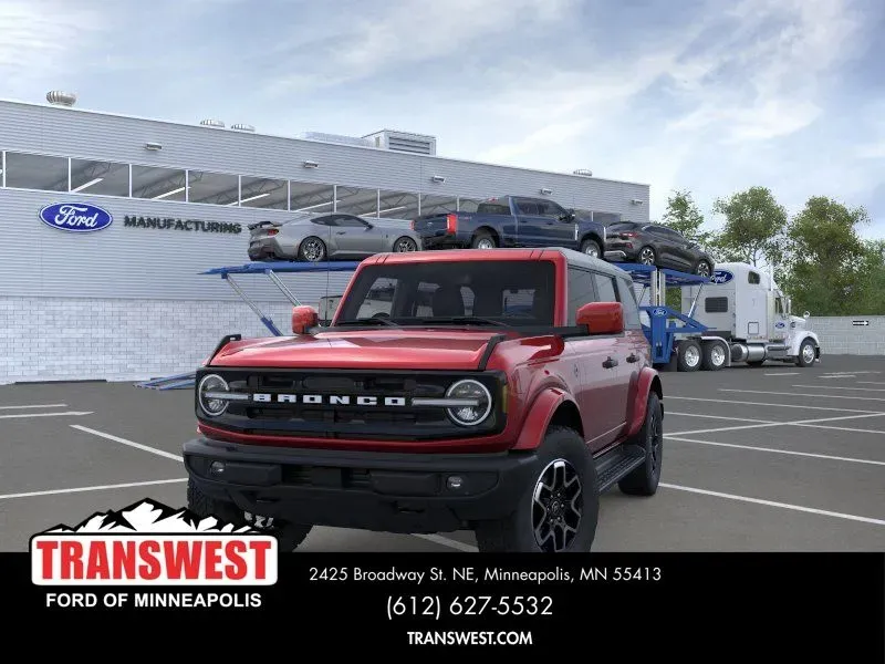 2026 Ford Bronco Outer Banks 