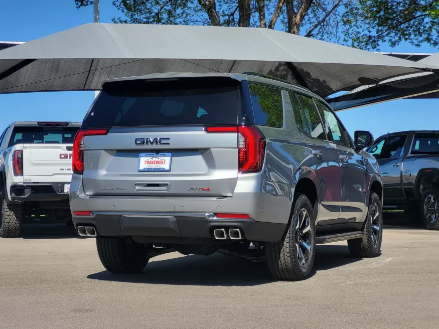 2026 GMC Yukon AT4 | Photo 6 of 25