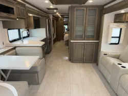 2026 Newmar Ventana 3512 | Thumbnail Photo 2 of 40