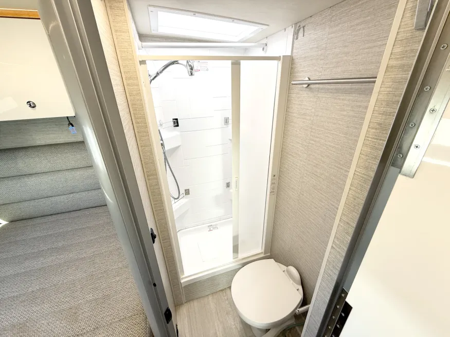 2024 Winnebago View 24J | Photo 13 of 23