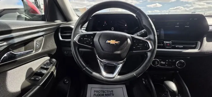 2024 Chevrolet Trailblazer | Photo 15 of 29