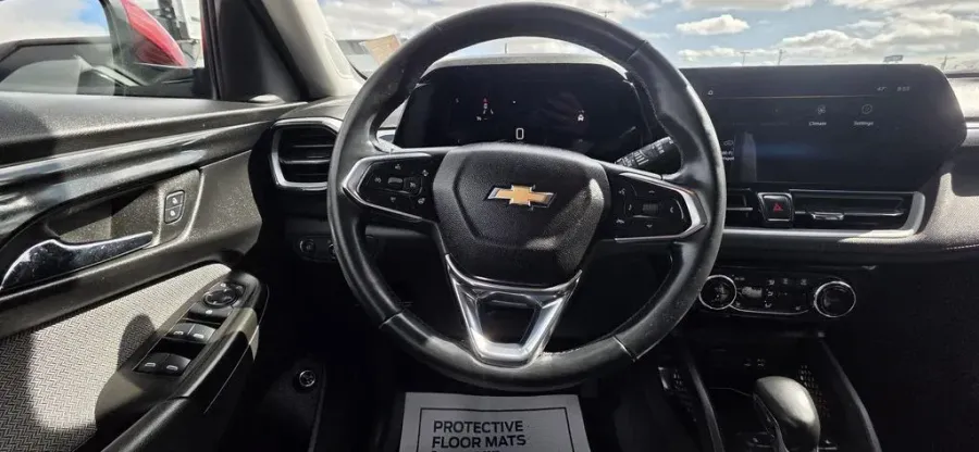 2024 Chevrolet Trailblazer | Photo 15 of 29