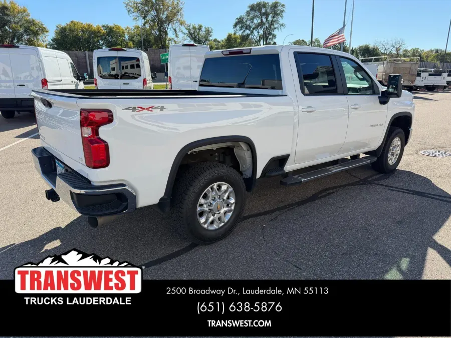 2024 Chevrolet Silverado 3500HD LT | Photo 4 of 21