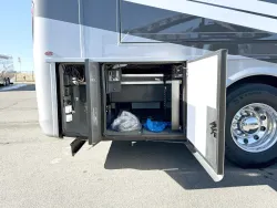 2026 Newmar Super Star 4040 | Thumbnail Photo 26 of 29