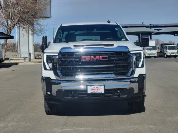 2026 GMC Sierra 2500HD Pro